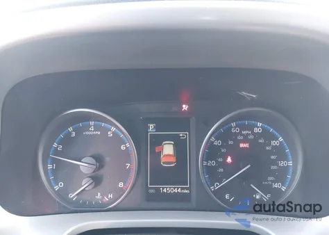 2018 Toyota Rav4 Le z USA, uszkodzony, nr VIN 2T3ZFREV2JW472437